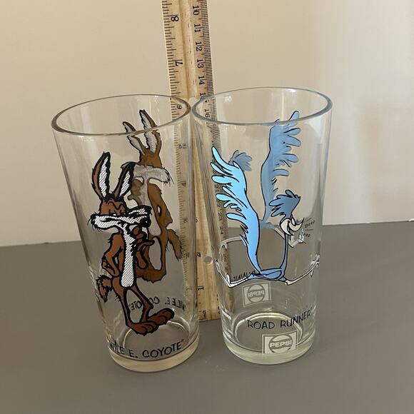 1973 Pepsi Collector Glasses Series Looney Tune Road Runner and Wile E Coyote #6 - Picture 8 of 8